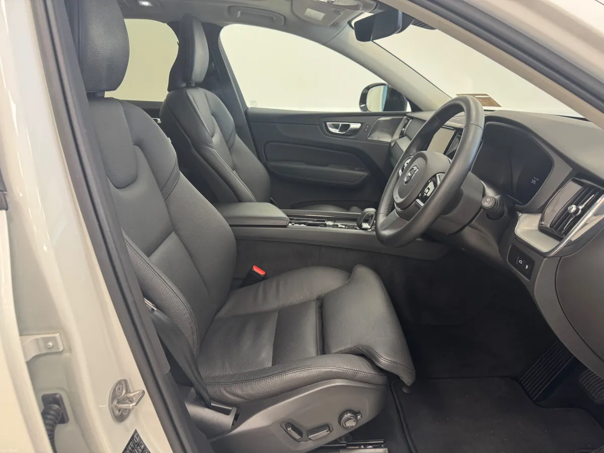 Volvo XC60 2024 - Image 5