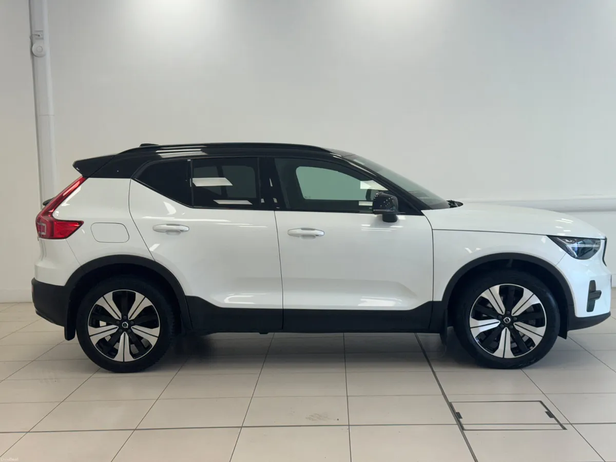 Volvo XC40 2022 - Image 3