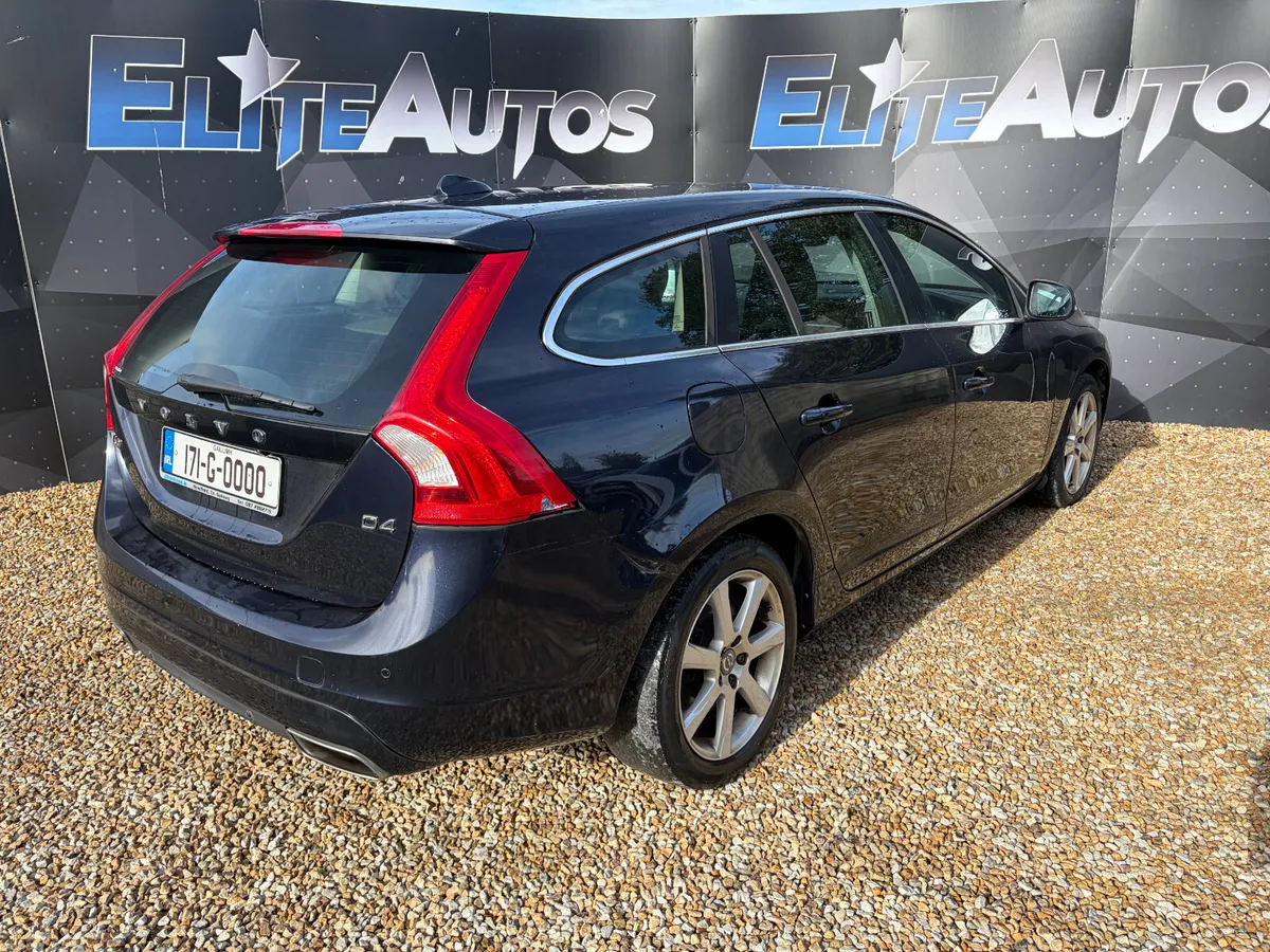 Volvo V60 D4 2.0 Automatic 2017 - Image 6