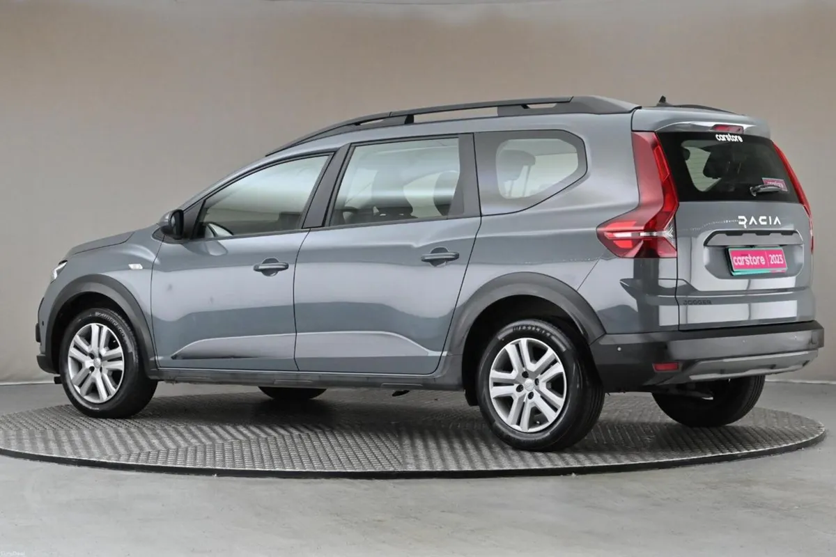 Dacia Jogger 1.0 TCE EXPRESSION 7SEATS **REVERSE C - Image 6