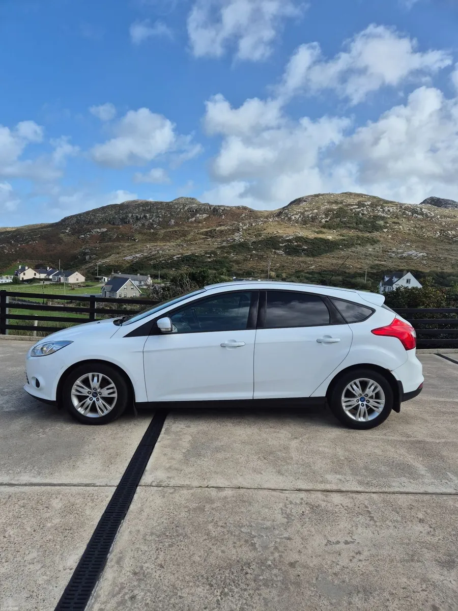 Ford Focus 2013 - Image 5
