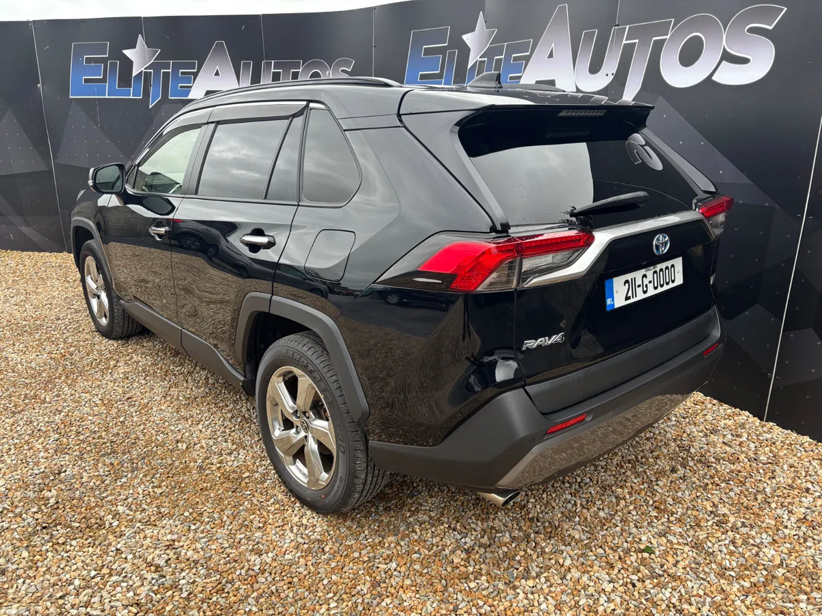 Toyota Rav 4 Self Charging Hybrid AWD 2021 - Image 4