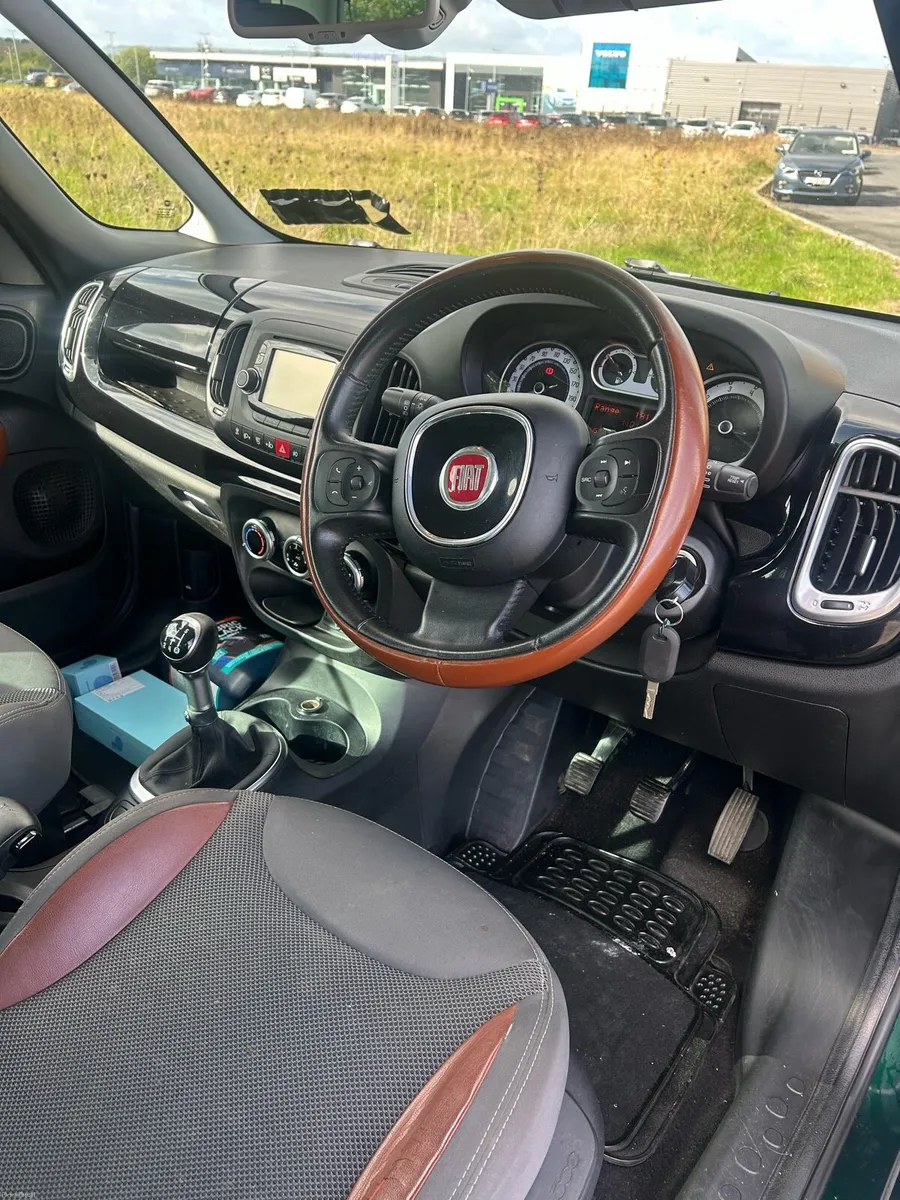 2014 Fiat 500L diesel - Image 6
