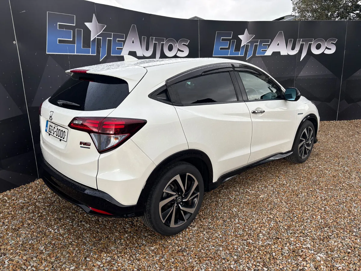 Honda Vezel RS Self Charging Hybrid 2016 - Image 6