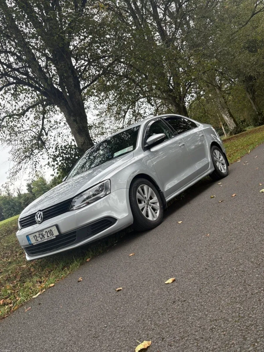 Volkswagen Jetta 2012 - Image 1