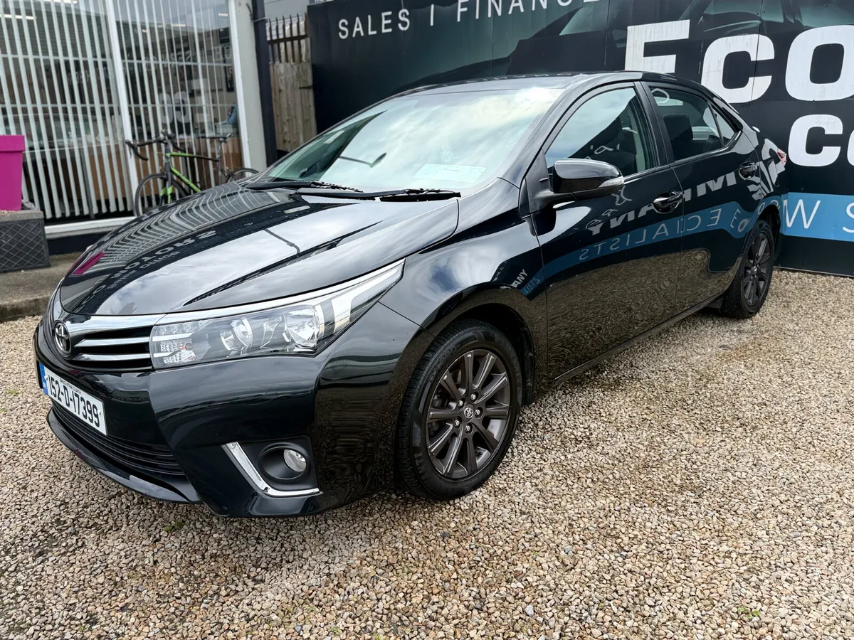 TOYOTA COROLLA 2015 - 1.3 - NEW NCT - LOW KMS - Image 3