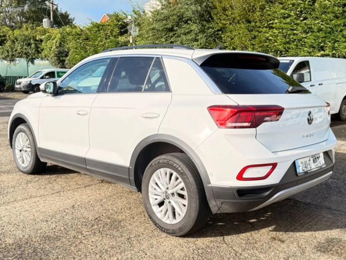 Volkswagen T-Roc Life 1.0 TSI M6F 116HP - Image 5