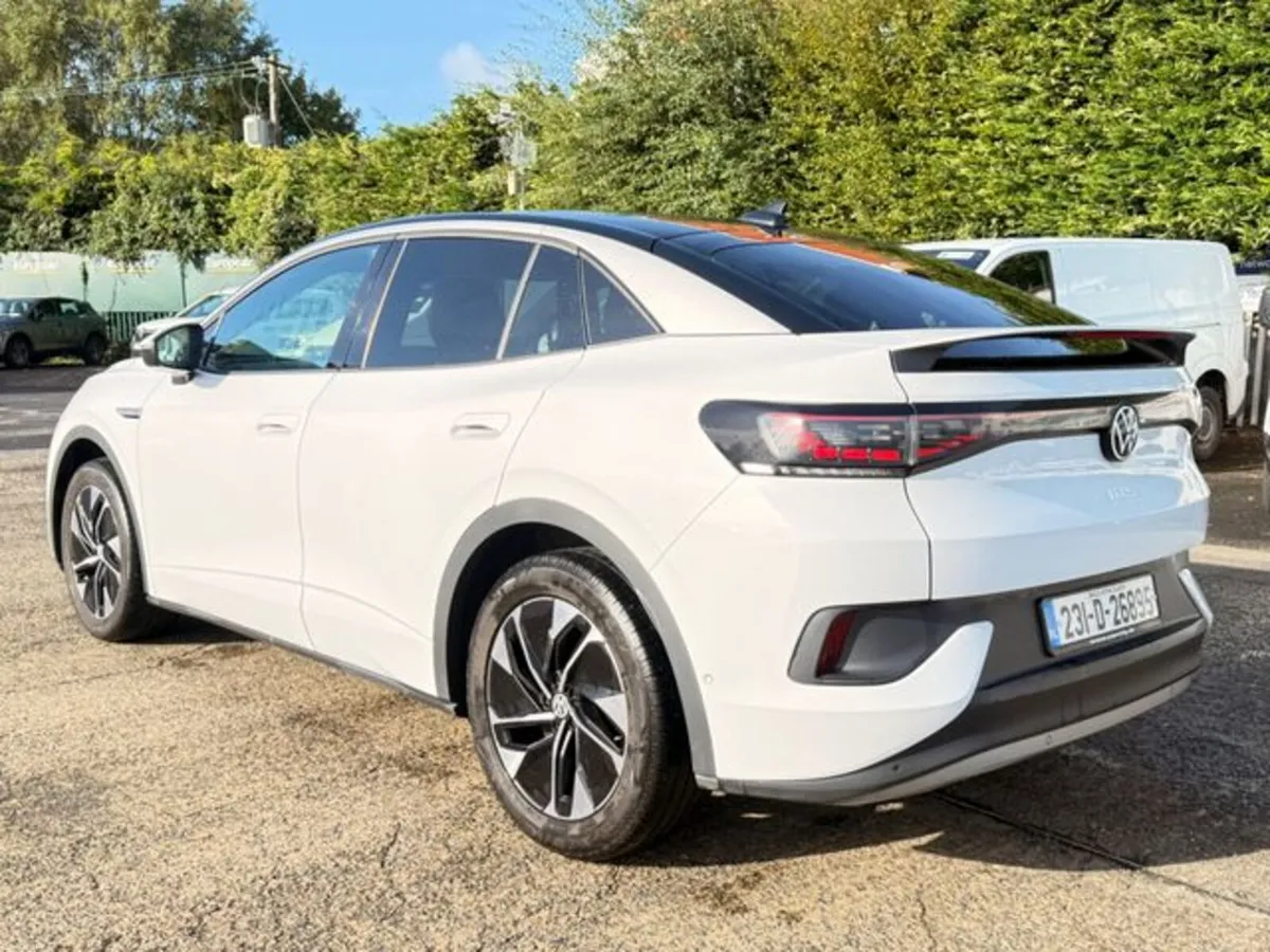 Volkswagen ID.5 PRO 128 KW Business 77KWH 174HP PR - Image 5