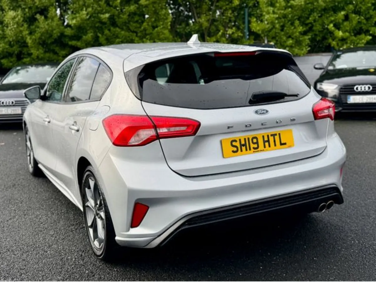 Ford Focus ST-LINE TDCI - Image 4