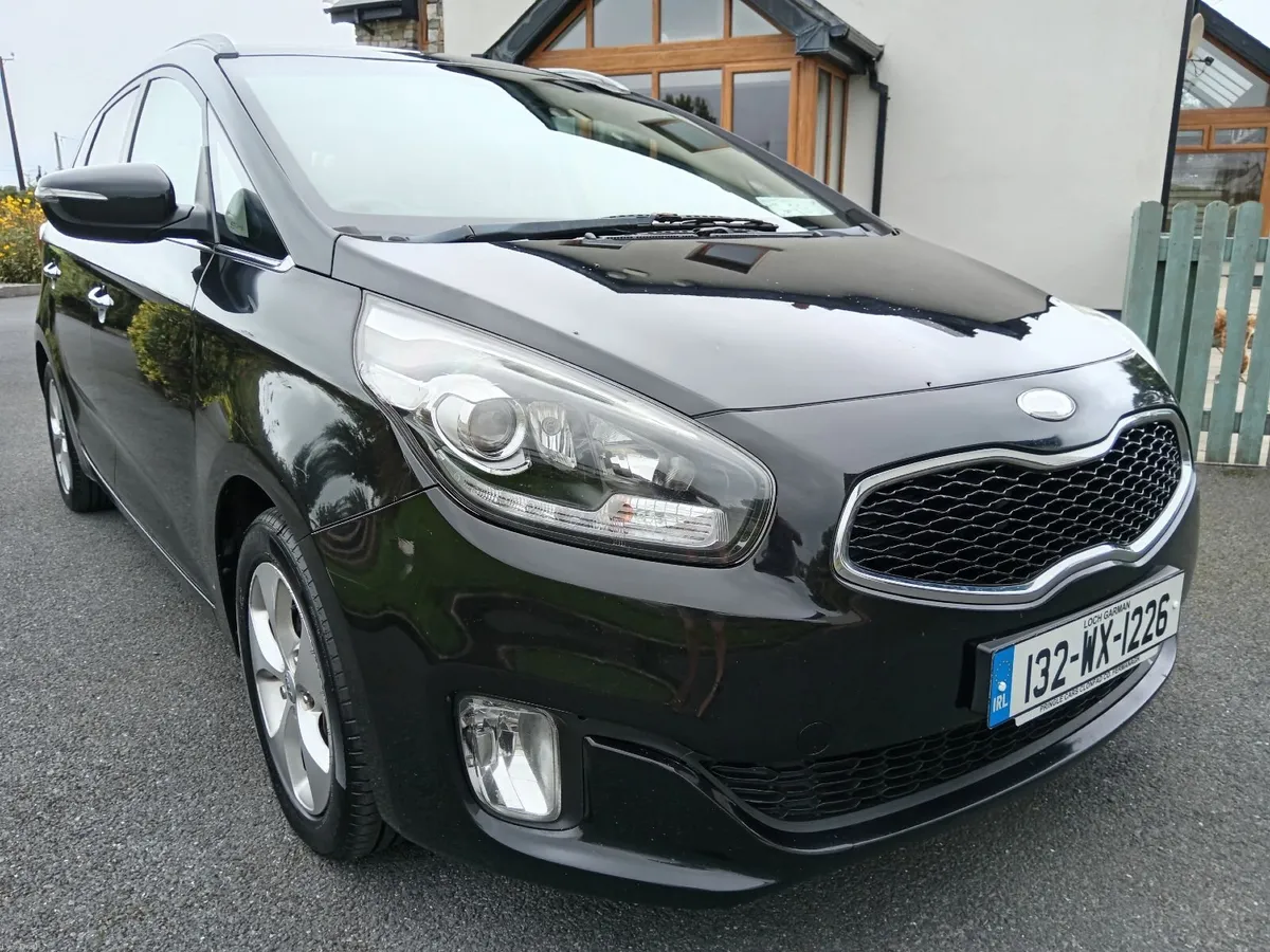 2013 Kia Carens 1.7 Diesel - 7 Seats - Image 1