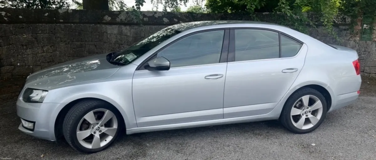 Skoda Octavia 2017 - Image 2
