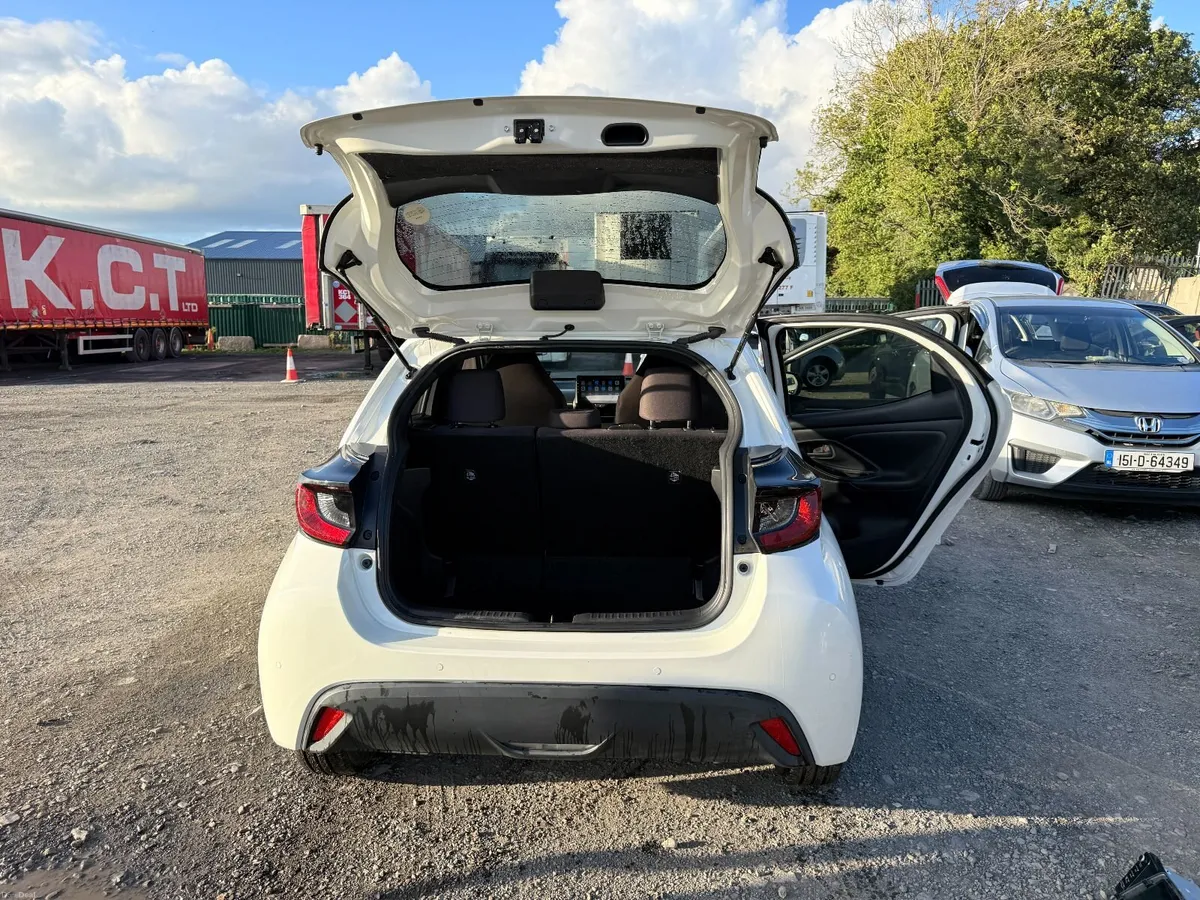 2021 Toyota Yaris 1.0 Petrol Automatic - Image 5