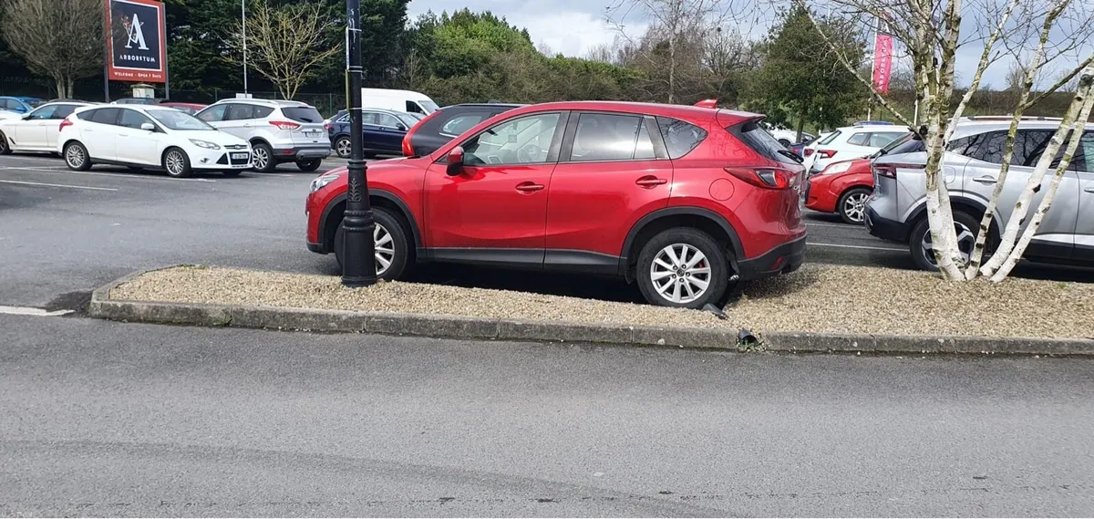 Mazda cx5 for scrap or repair - Image 2