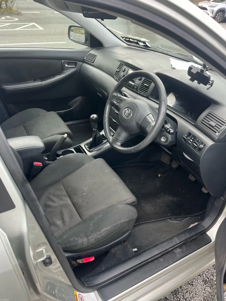 Toyota Corolla 06 - Image 2