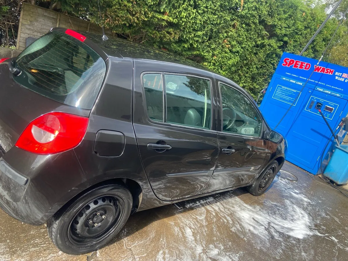 Car - Image 2