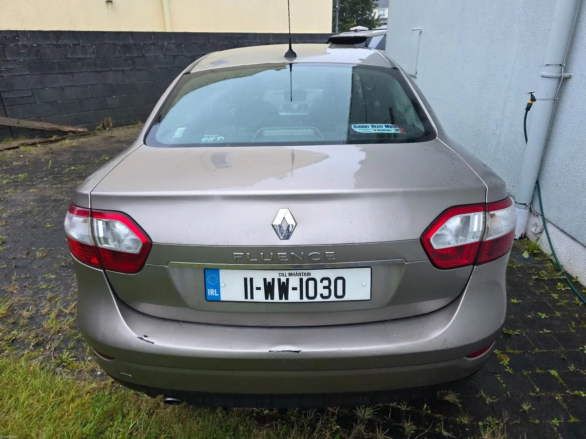 Renault Fluence 2011 1.5DCI TOM TOM edition - Image 5