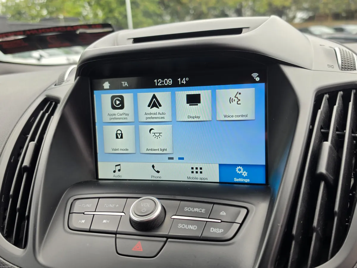 2018 Ford Kuga 1.5d TITANIUM/High spec/Warranty - Image 6