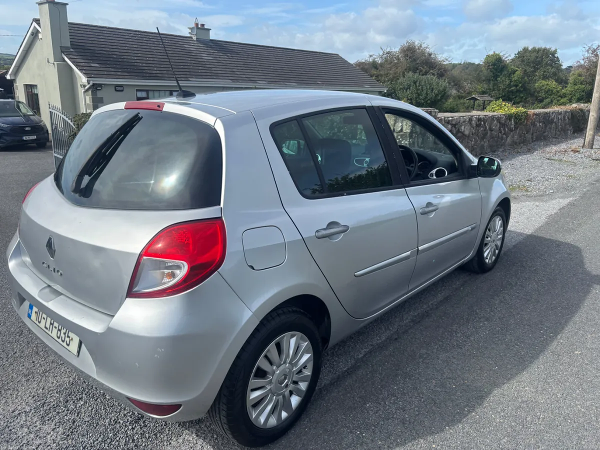 Renault Clio 2010 1.2 - Image 5