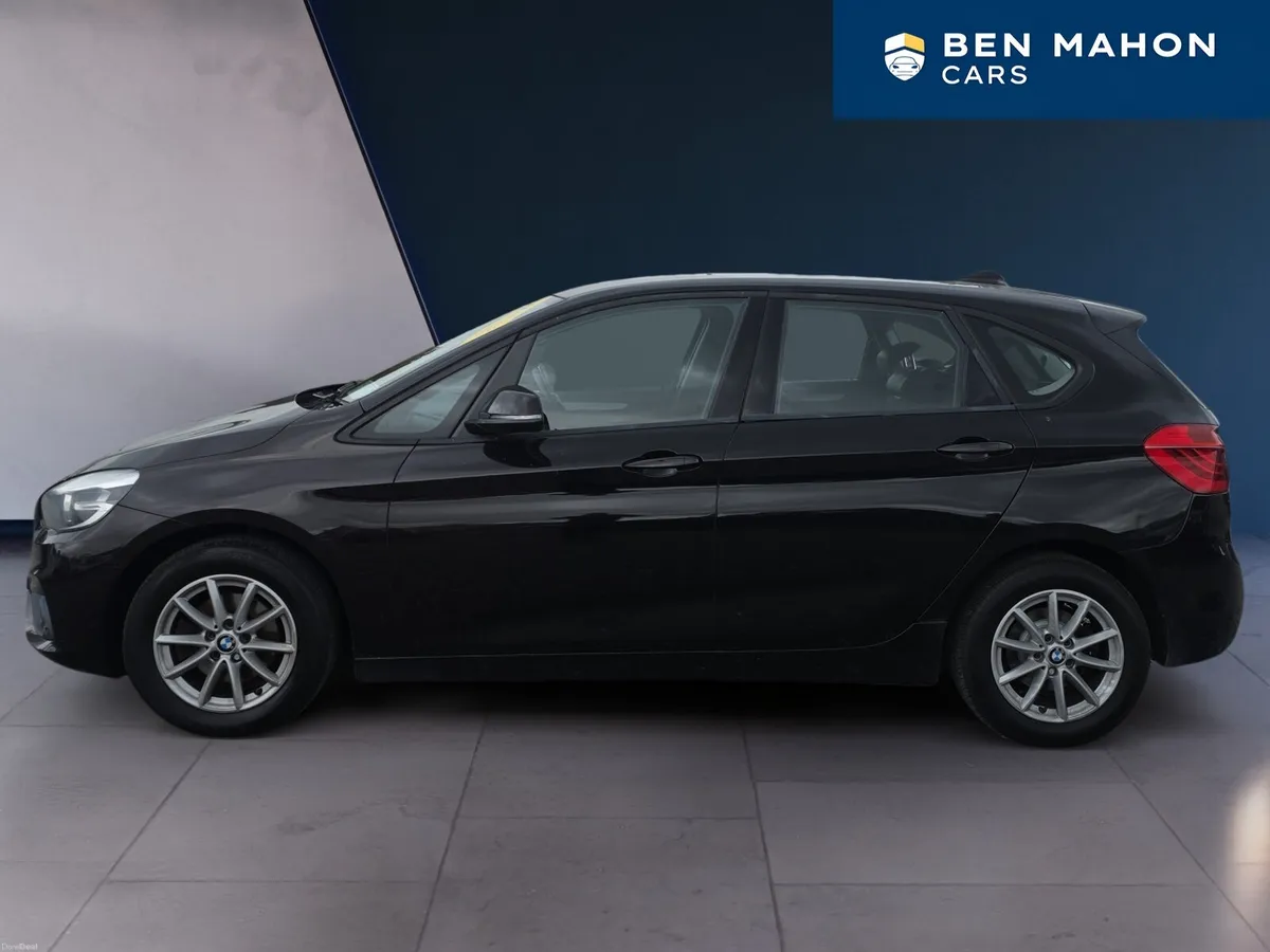 BMW 2-Series 2015 - Image 2