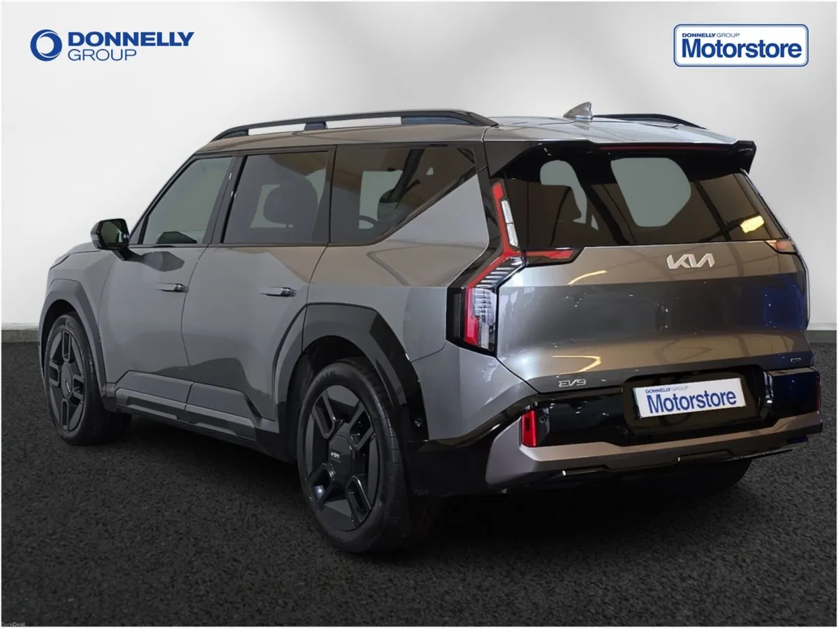 Kia EV9 282kW GT-Line 99.8kWh AWD 5dr Auto - Image 2
