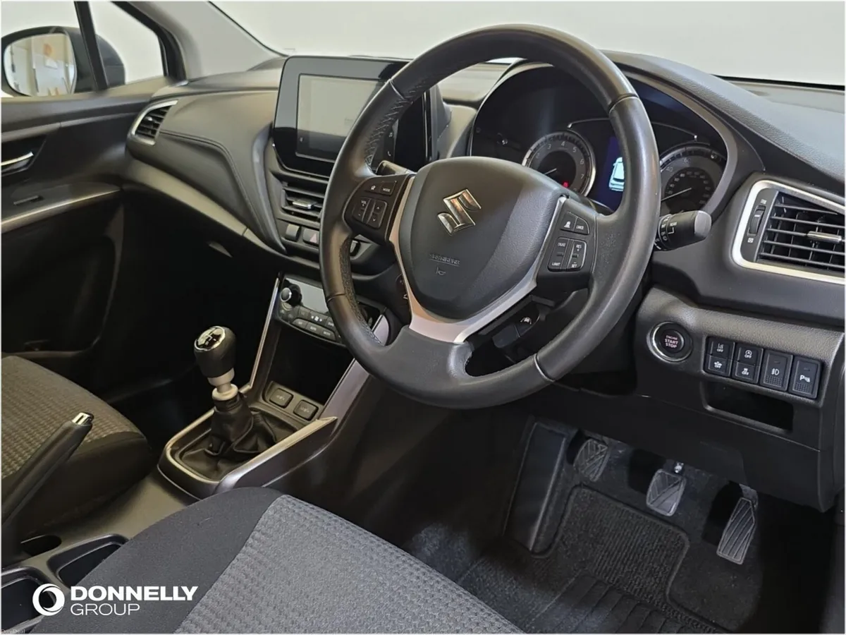 Suzuki S-Cross 1.4 Boosterjet 48V Hybrid Motion 5d - Image 4