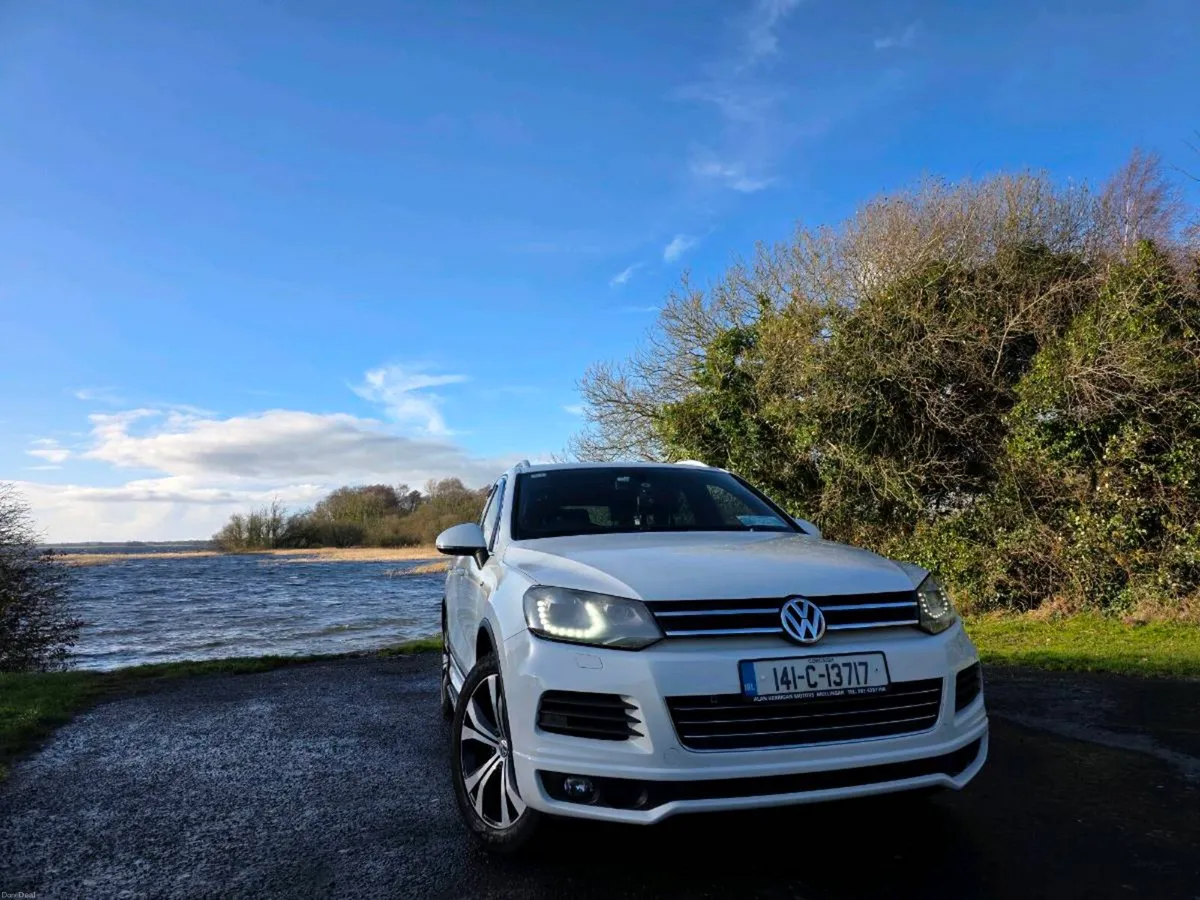volswagan Touareg R-line V6 - Image 2