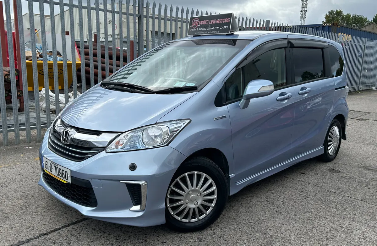 2016 Honda Freed  | 6 Seater - Image 2
