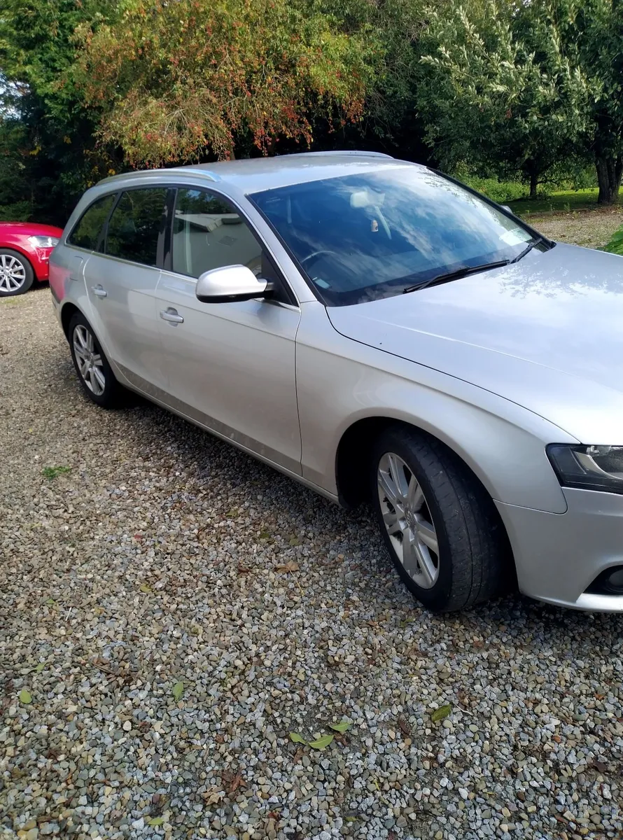 Audi A4 Estate 2010 - Image 1