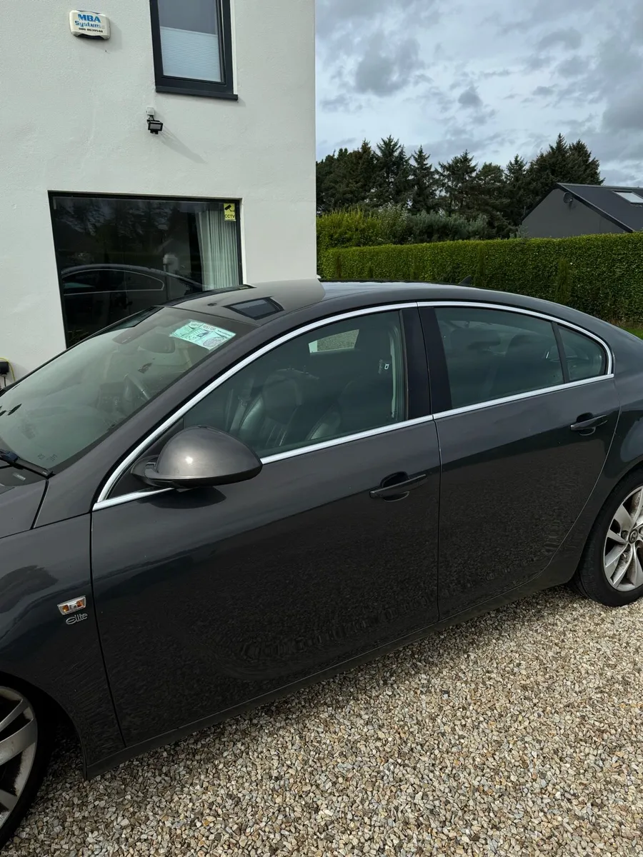 Car - Image 4