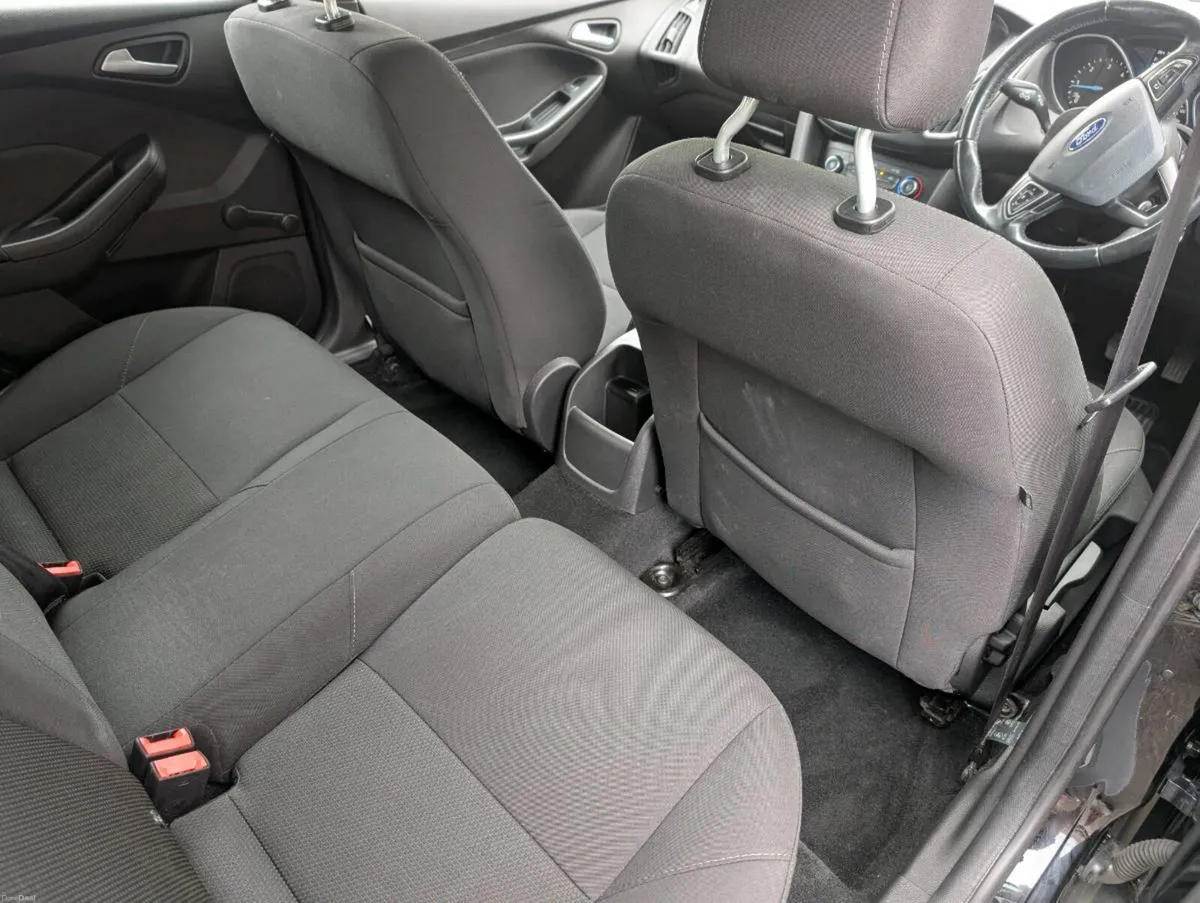 Ford Focus 1.5 tdci - Image 6