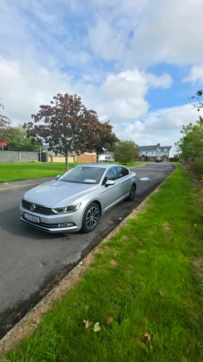 2017 VW Passat 1.6 TDI High Spec - Image 1