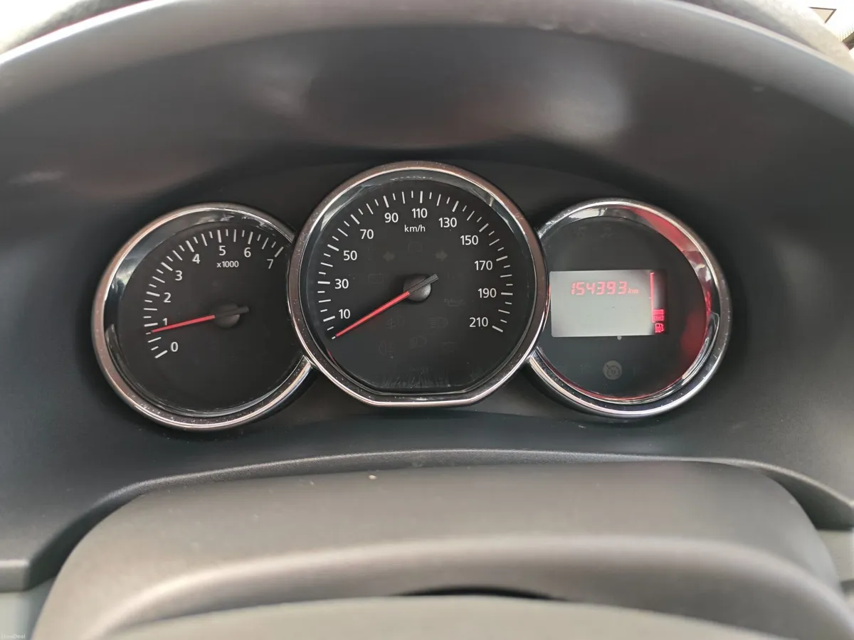 Dacia Sandero 2014   1,1petrol, manual NCT+Tax - Image 6