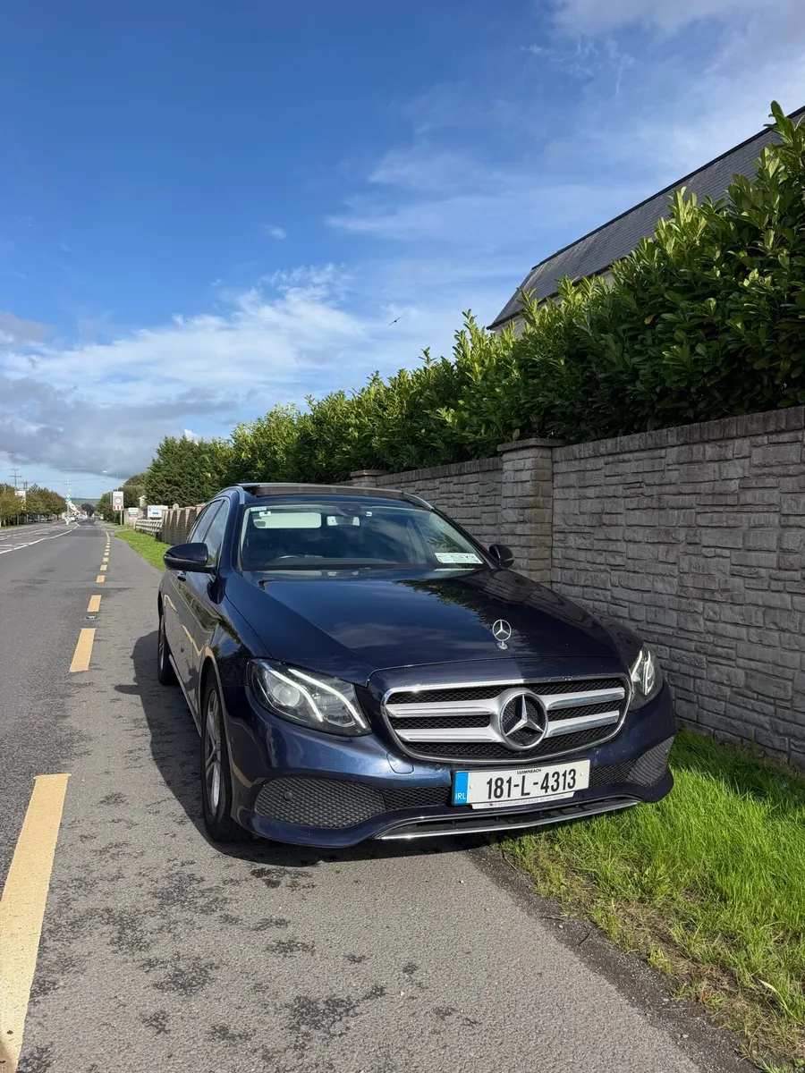 2018 Mercedes-Benz E220 Estate - Image 1