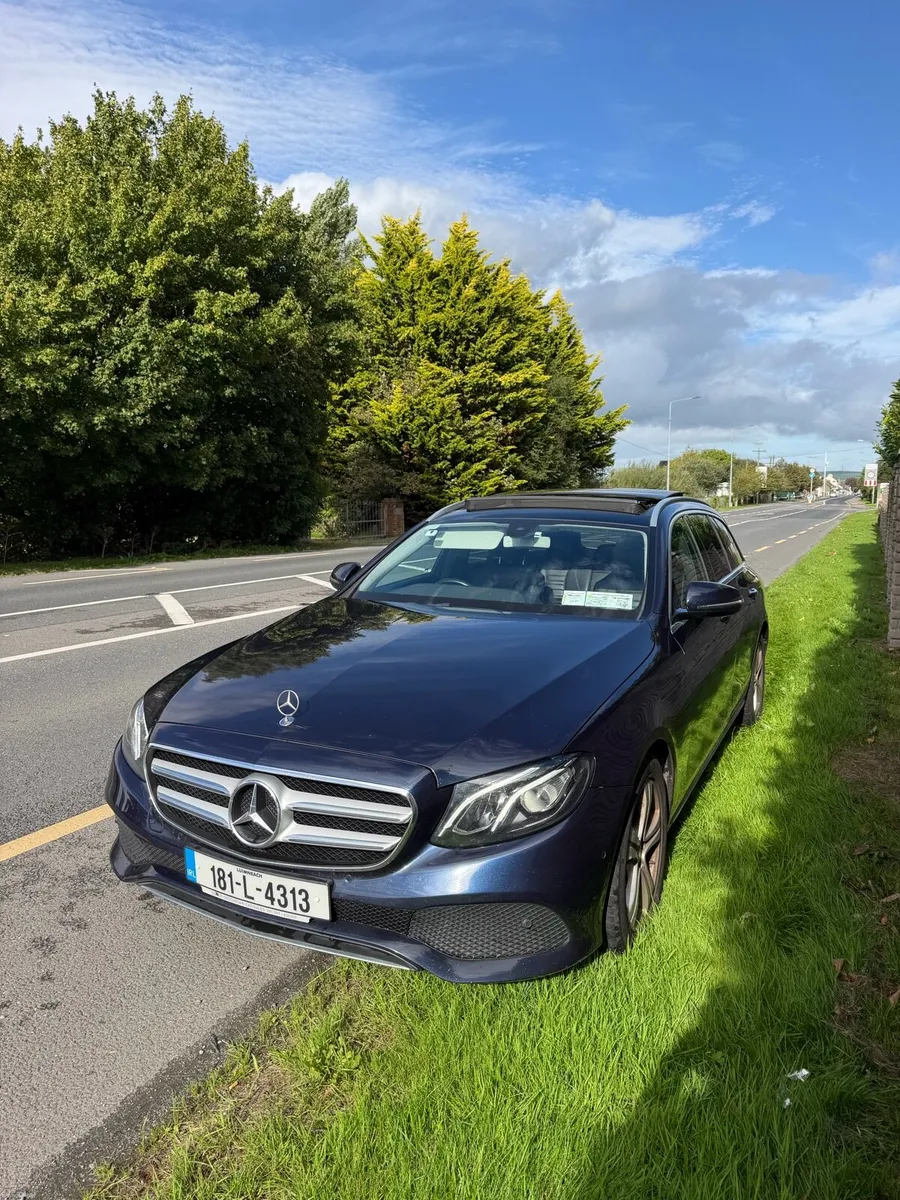 2018 Mercedes-Benz E220 Estate - Image 2