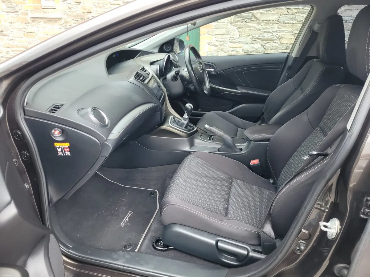 151 Honda Civic 1.6D New Nct 9-27 - Image 6