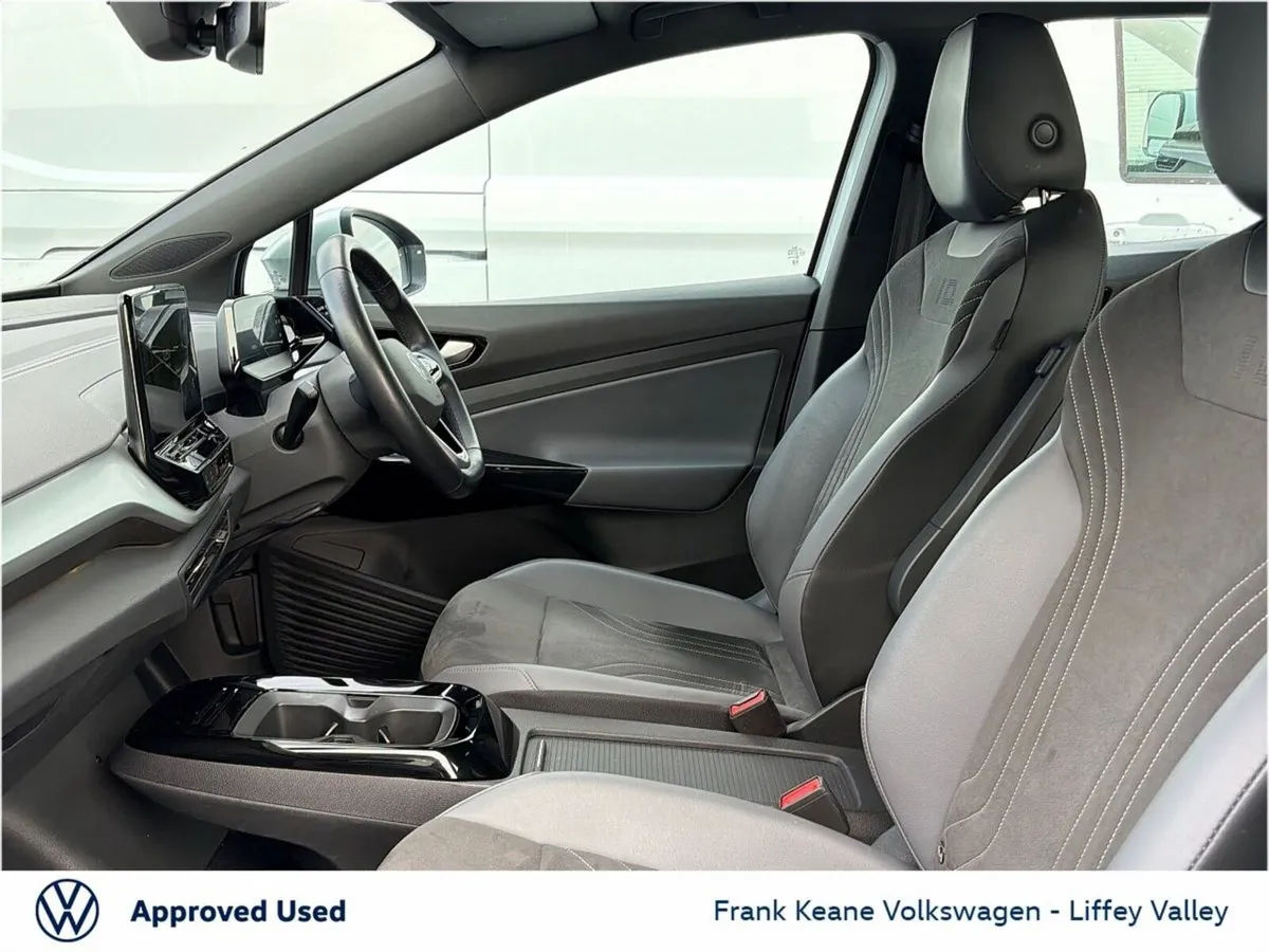 Volkswagen ID.4 77KWH LIFE 174HP *SCALE SILVER MET - Image 4