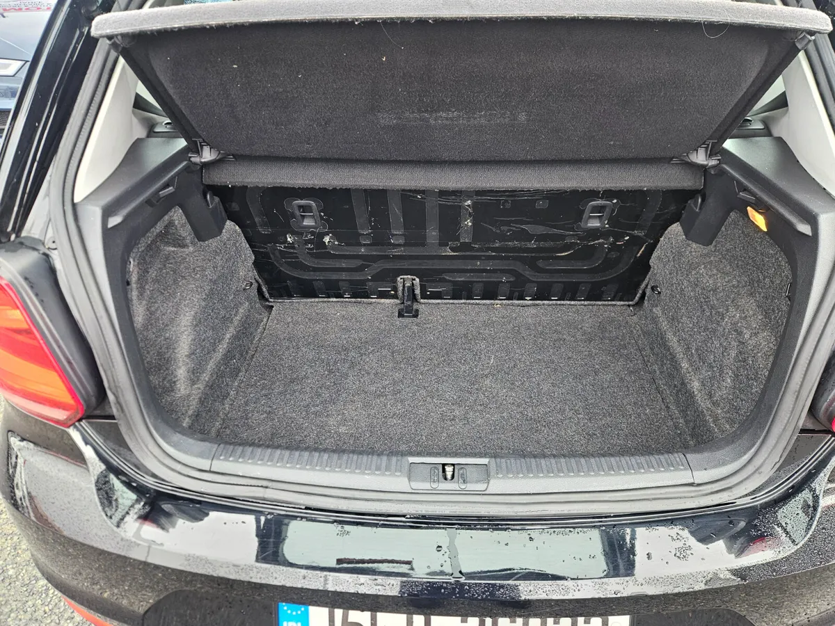 Volkswagen Polo 2015 - Image 6
