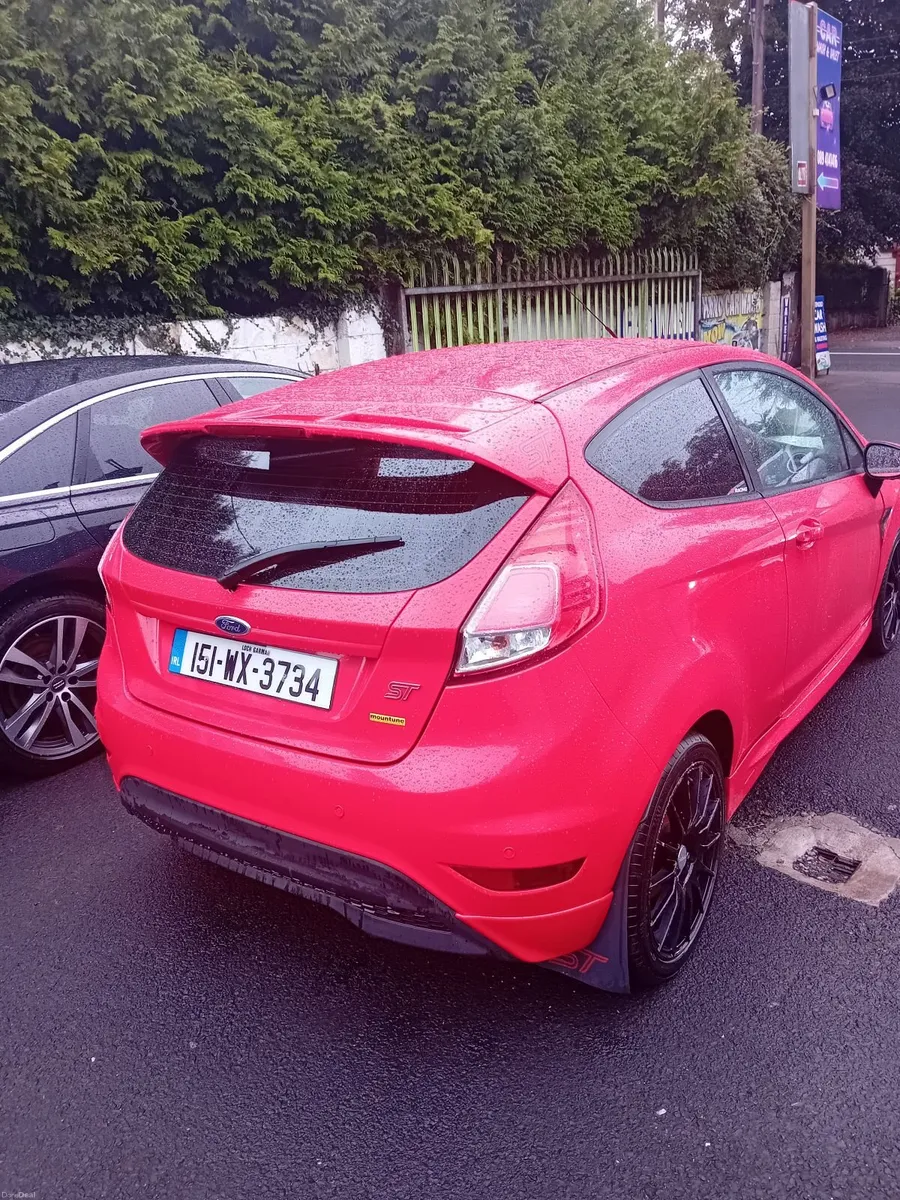 Ford Fiesta 2015 - Image 6