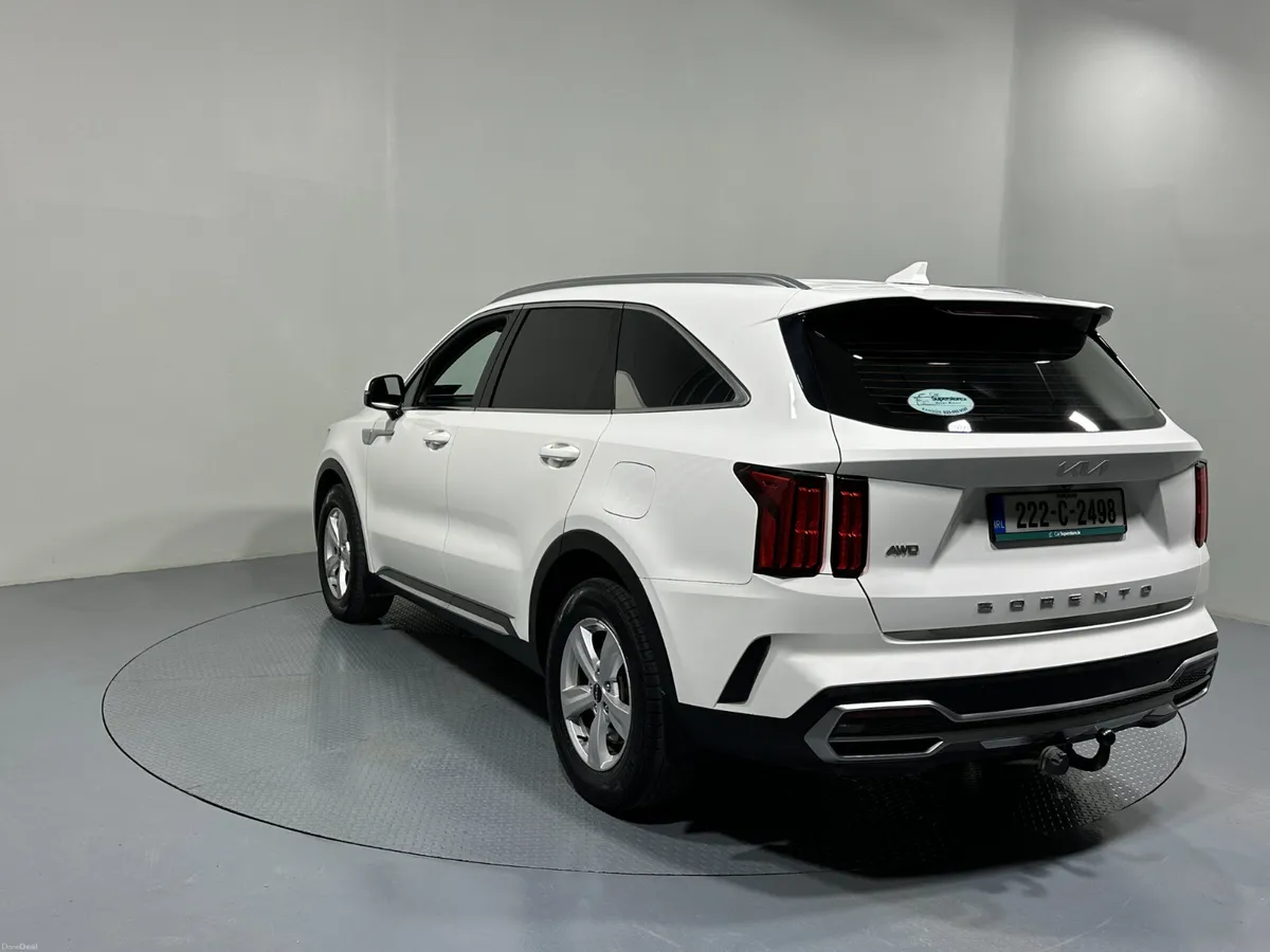 Kia Sorento K1 Commercial 222 (2022) - Image 5
