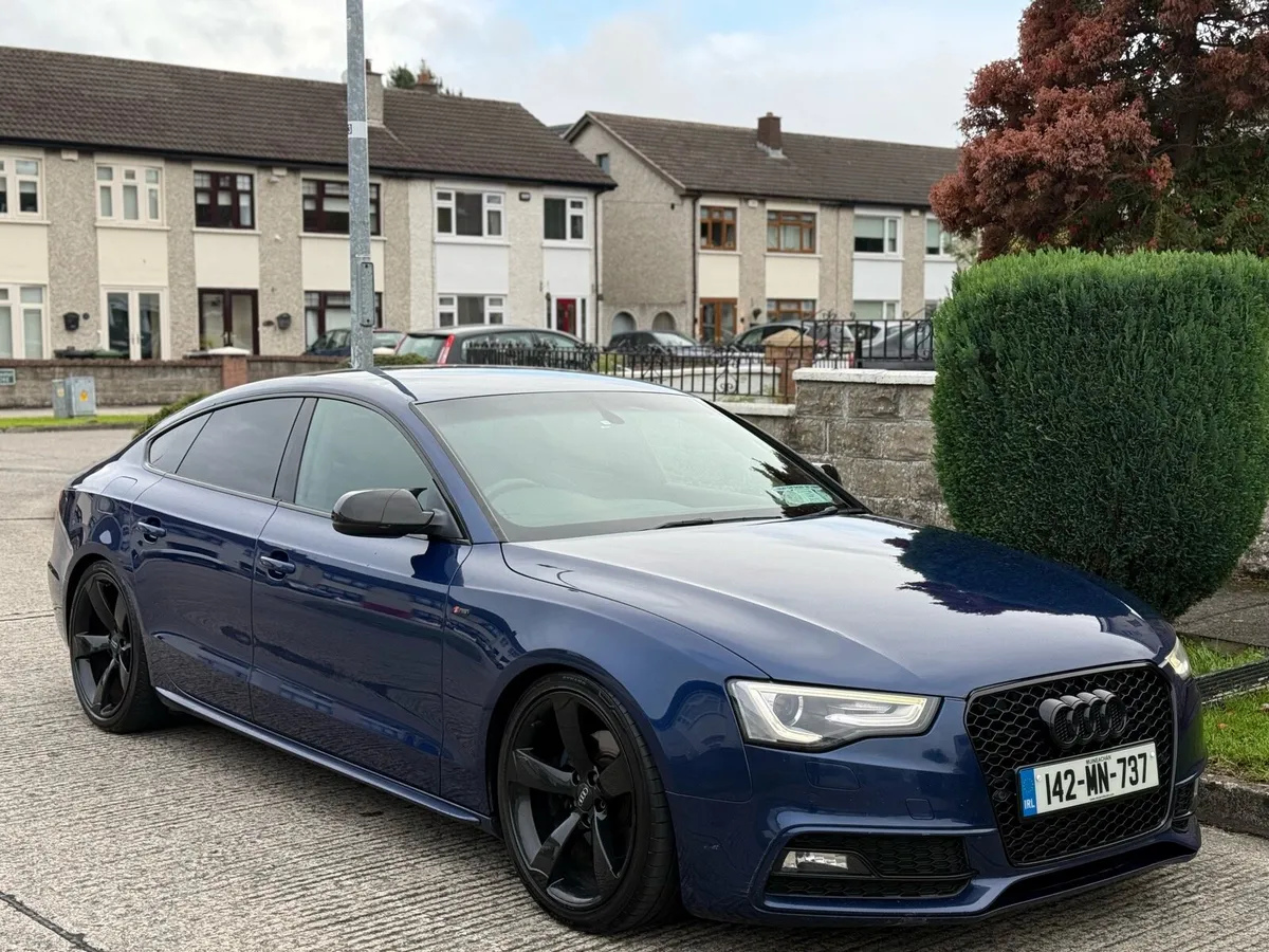 Audi A5 2.0Tdi Sline Black Edition Auto - Image 3