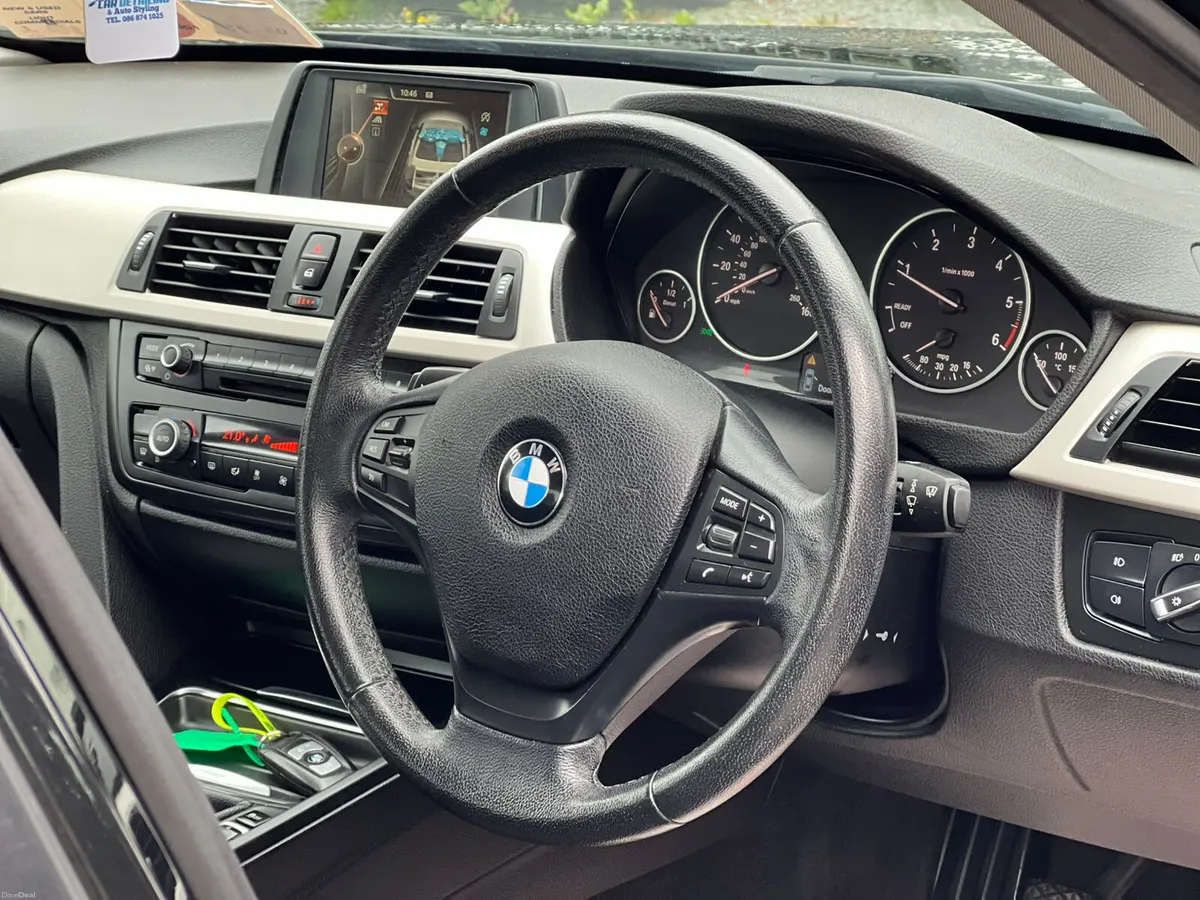 BMW 3-Series 2014 - Image 4