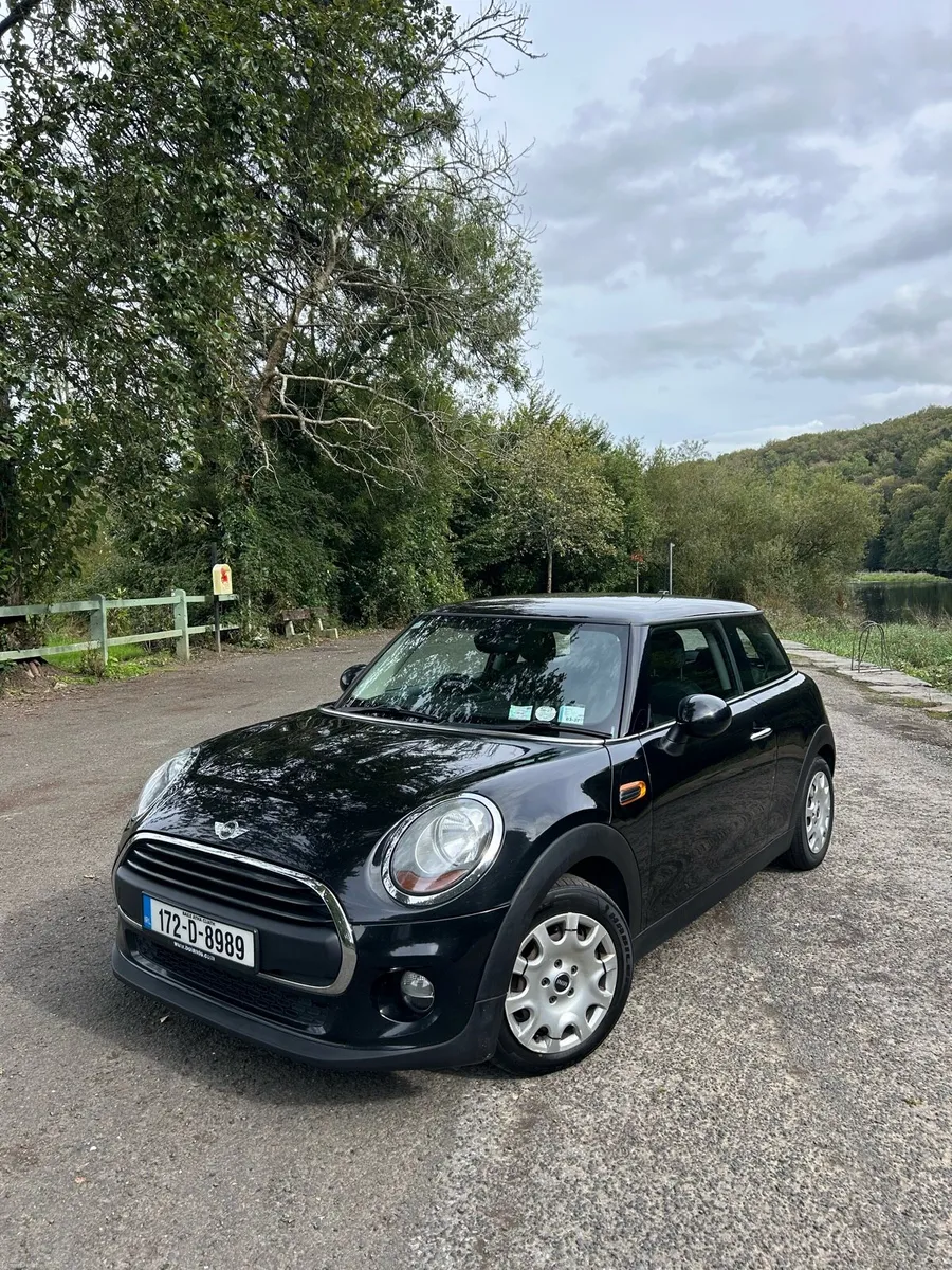 Car - Image 1