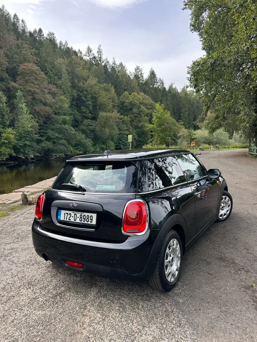 Car - Image 2