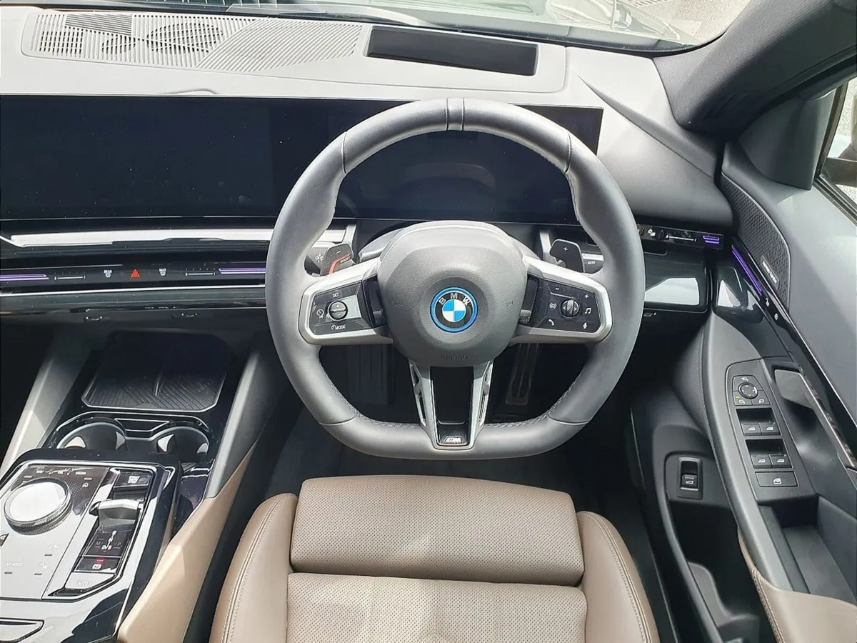 BMW 5-Series 530e M Sport Pro Saloon - Image 5