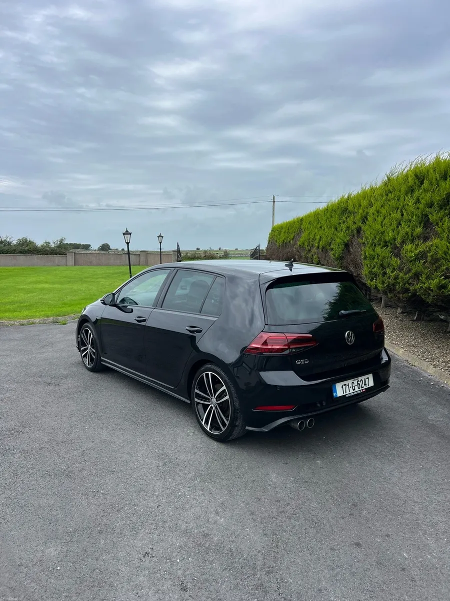 Volkswagen Golf - Image 5