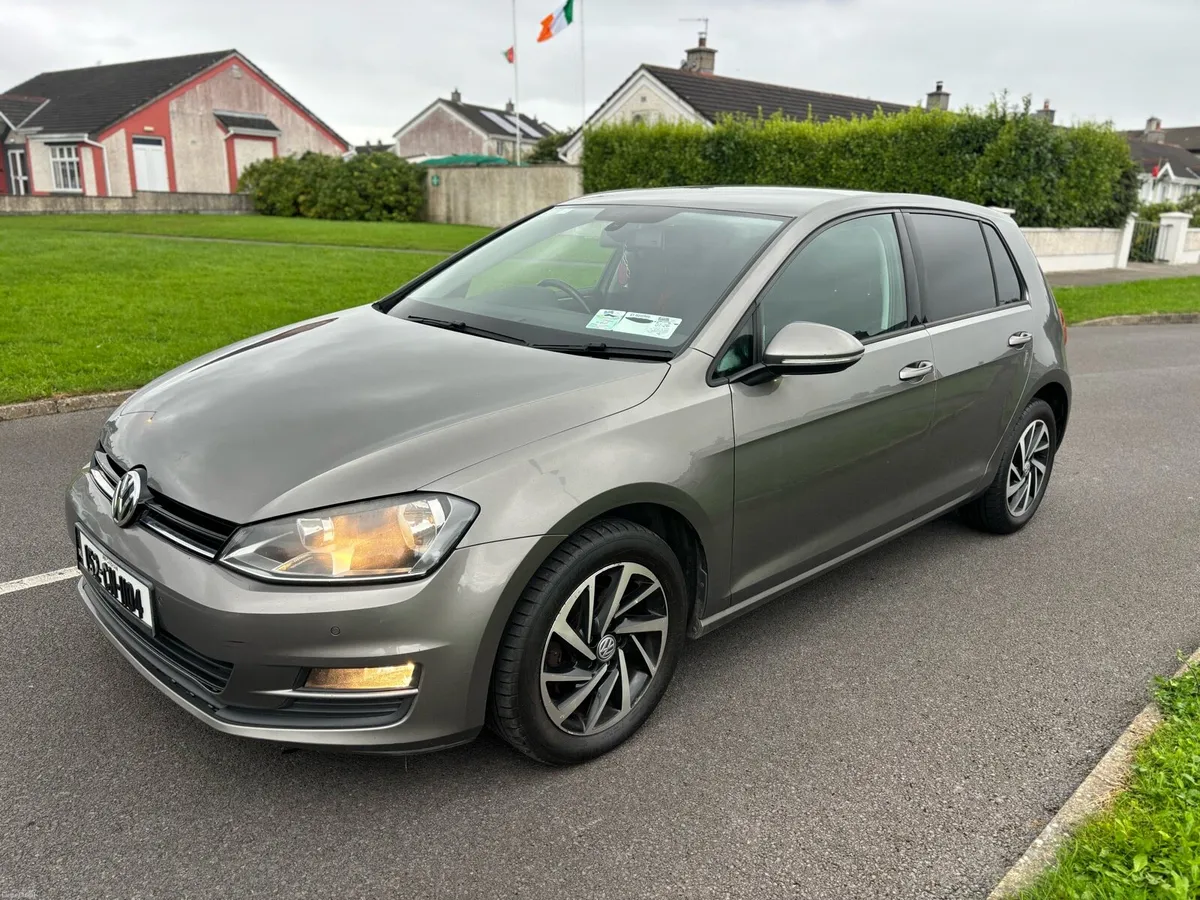 2015 (152) Volkswagen Golf - Image 2