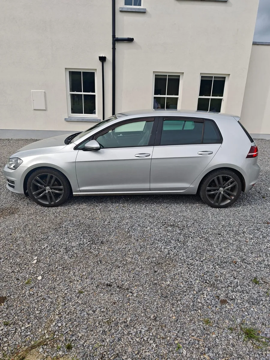 Volkswagen Golf 2017 Highline - Image 6