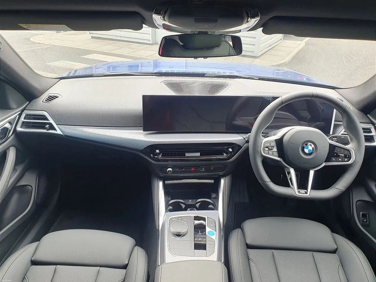 BMW i4 eDrive35 M Sport - Image 4