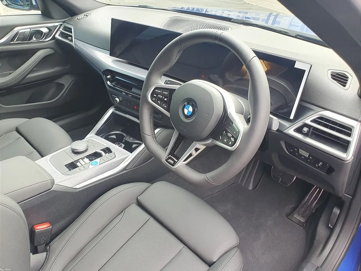 BMW i4 eDrive35 M Sport - Image 6