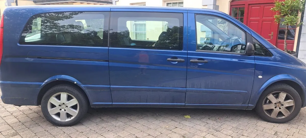 Mercedes-Benz V-Class 2009 - Image 4